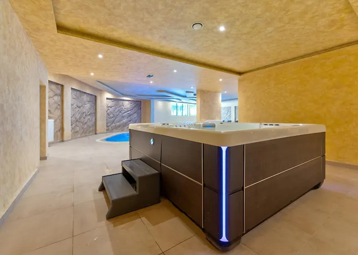 Mia Zlatibor, & Wellness * Zlatibor