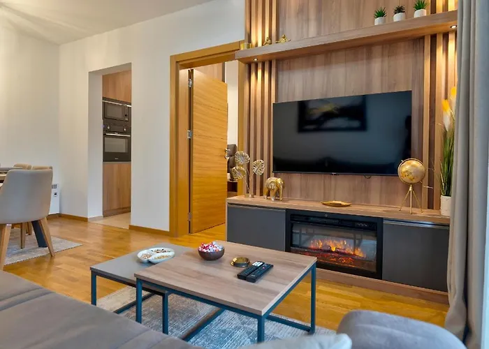 Mia Zlatibor, & Wellness